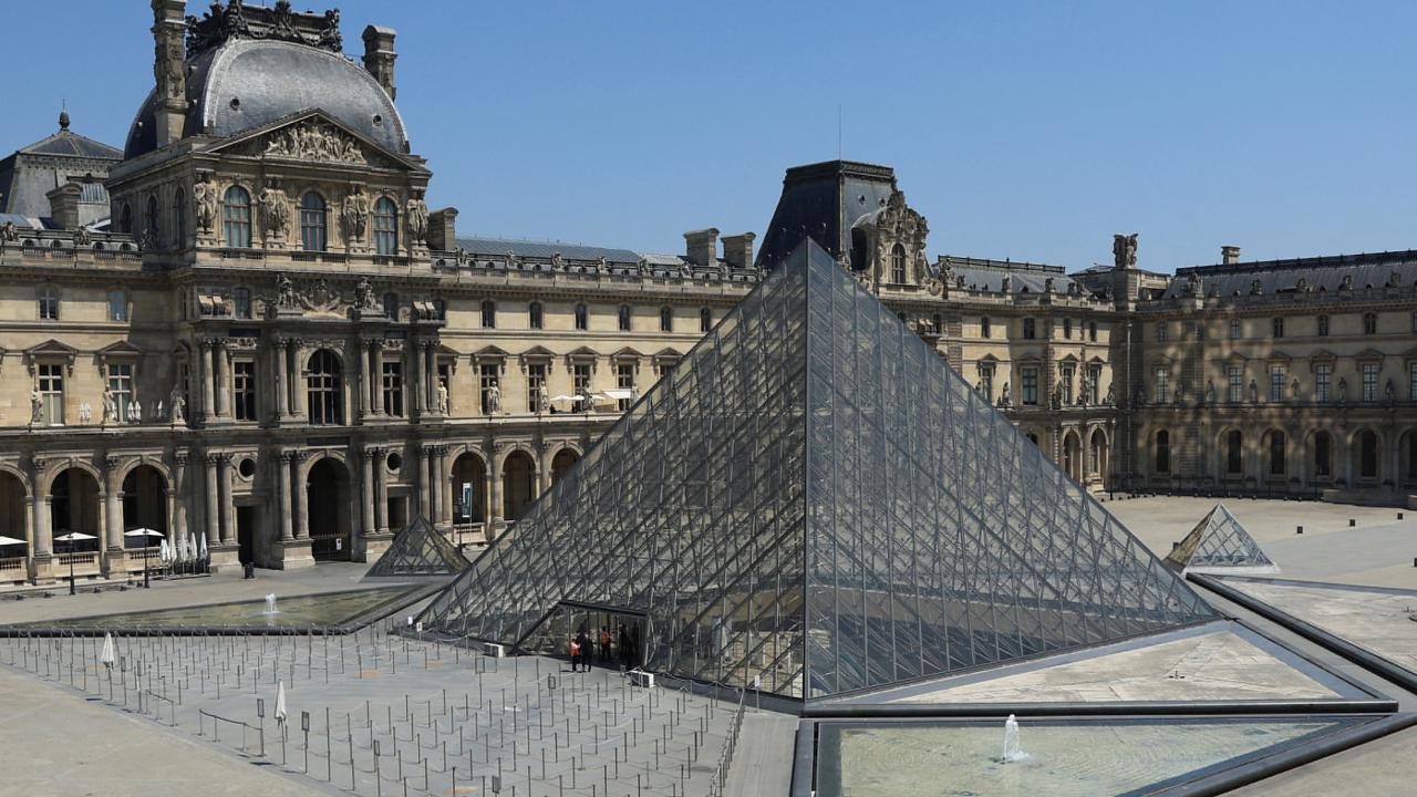 louvre-reuters-2124062.jpg
