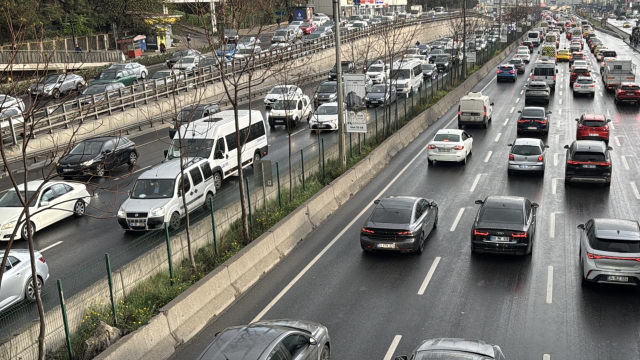 istanbul-trafikaa-2353234.jpg
