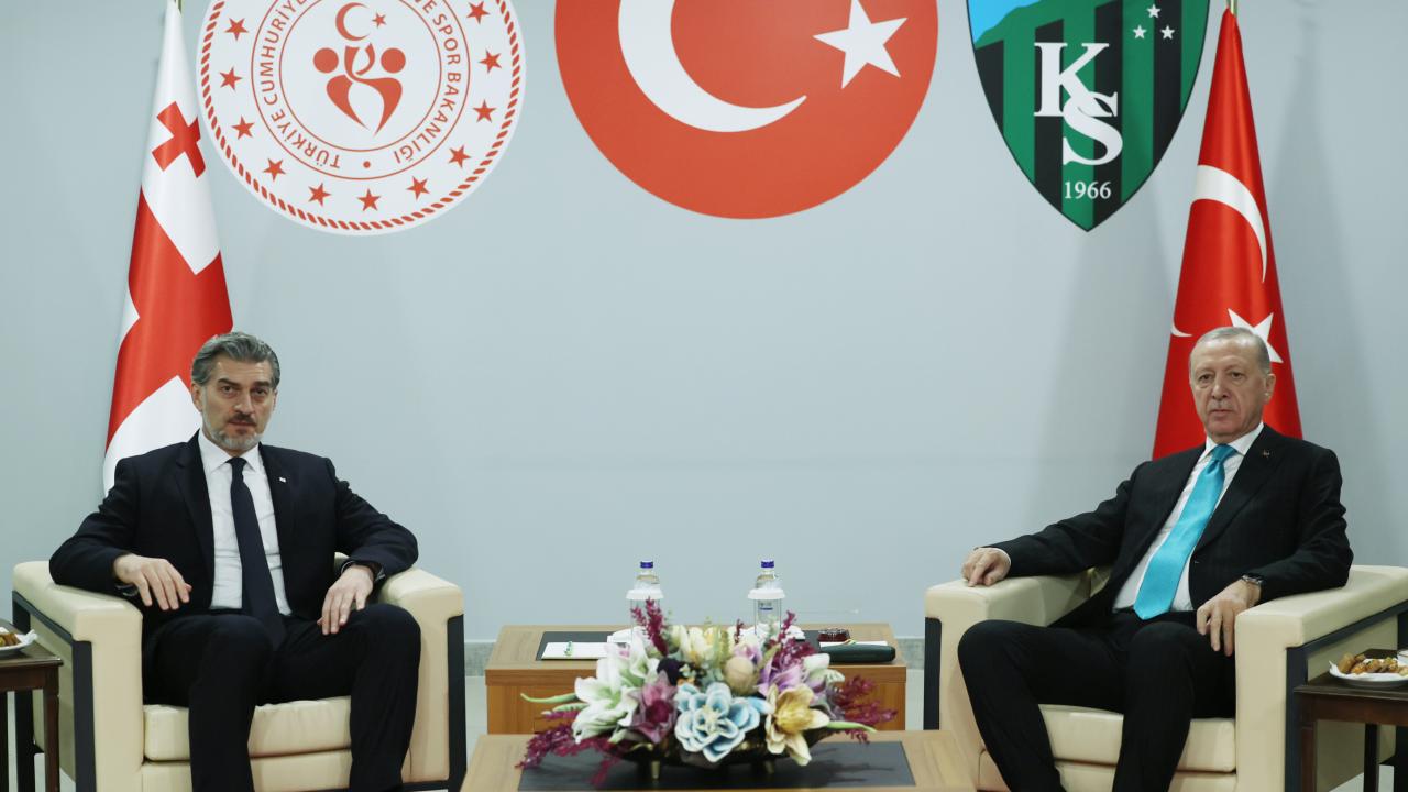 erdogan-kavelasvili-aa-2407862.jpg