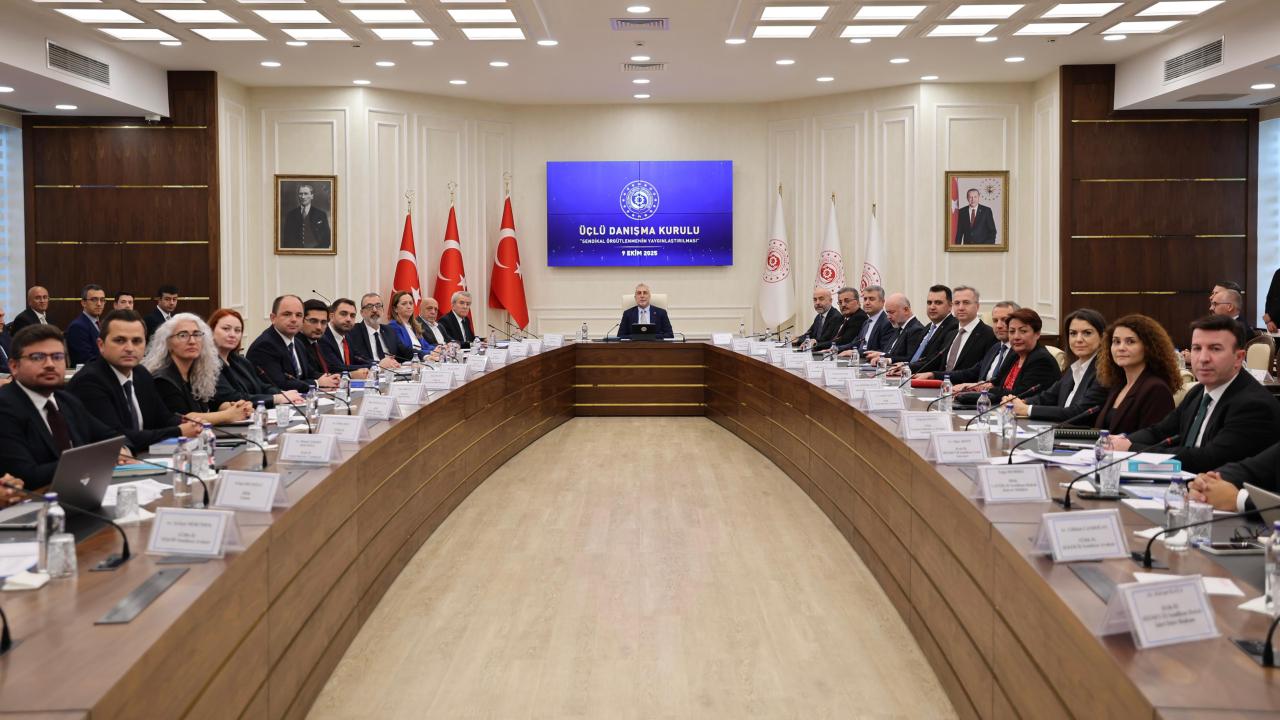 uclu-danisma-kurulu-2409181.jpg