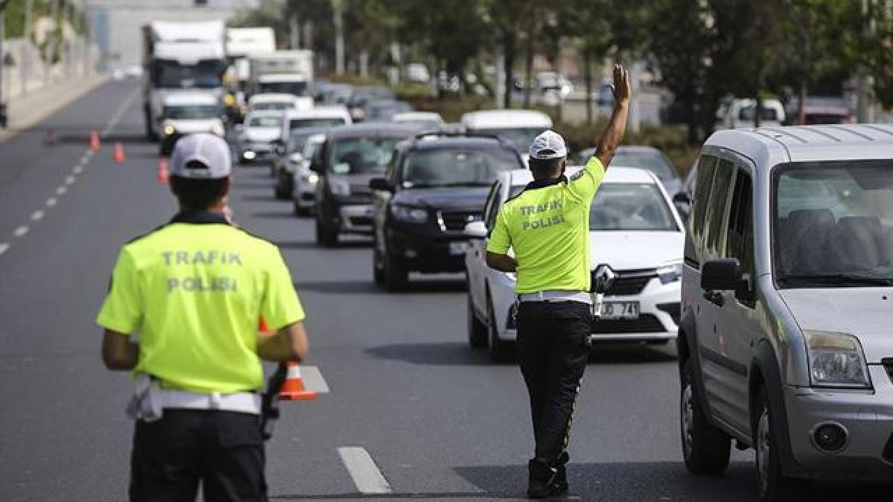 trafik-denetimi-aa-1829486.jpg