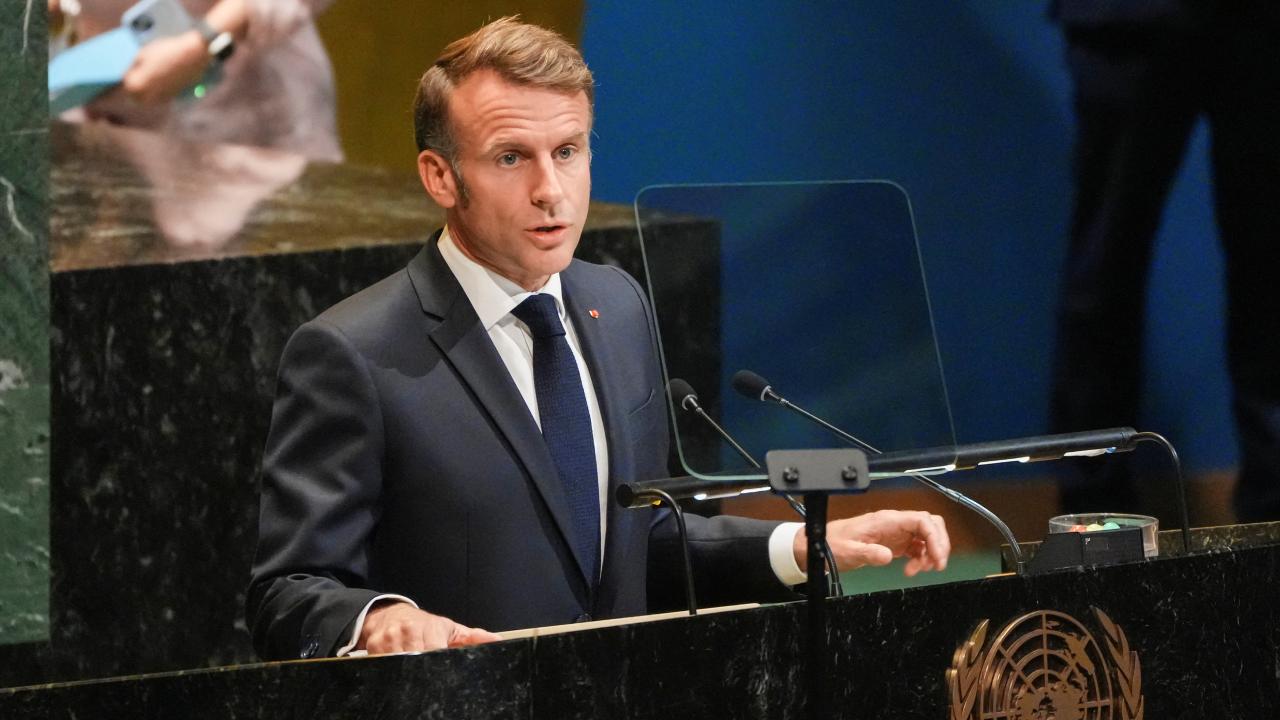 macron-in-un-reu-2400426.jpg