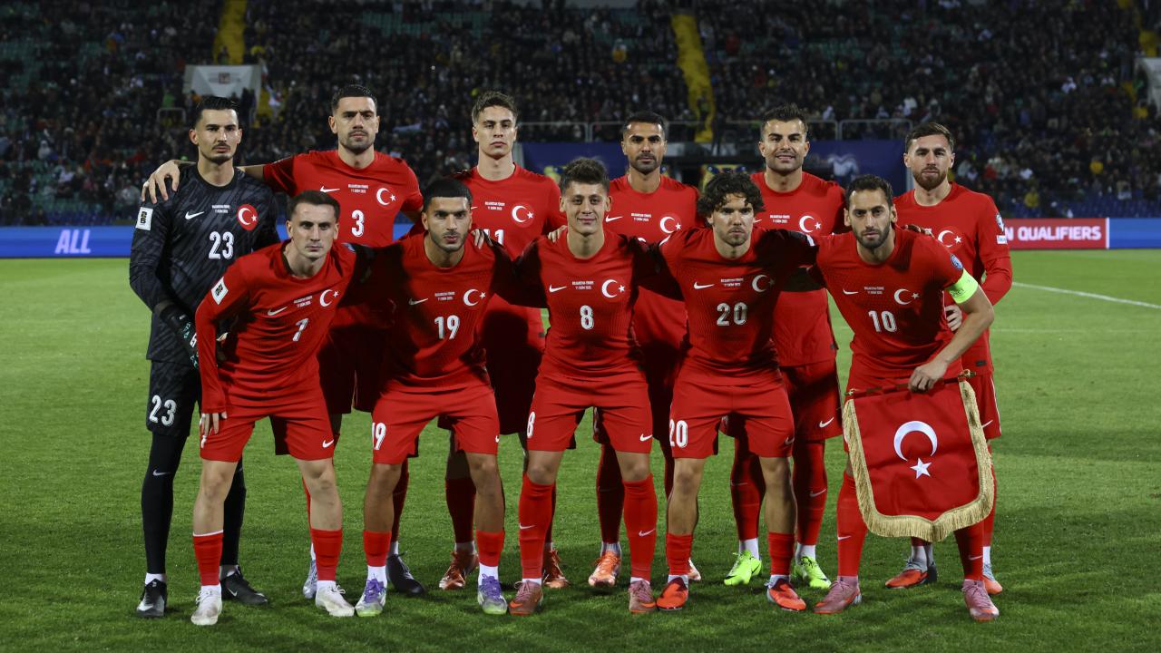 a-milli-futbol-takimi-aa-2407411.jpg