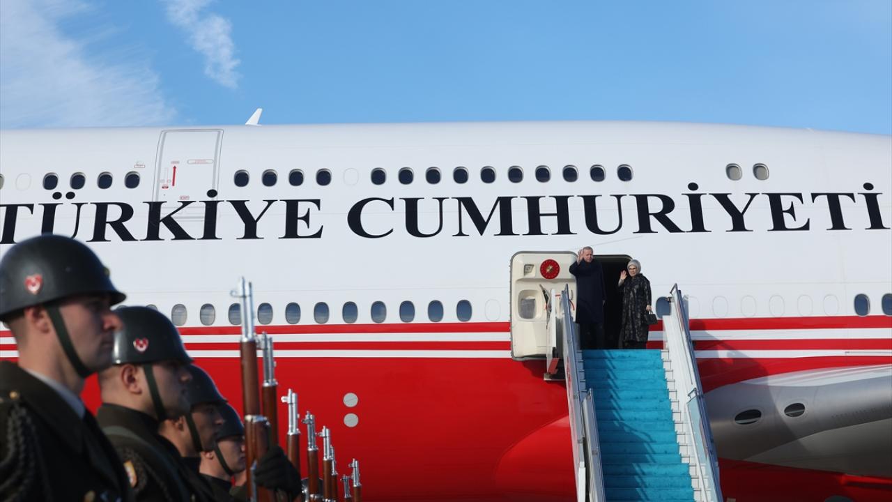 cb-erdogan-emine-erdogan-ucak-aa-2409659.jpg
