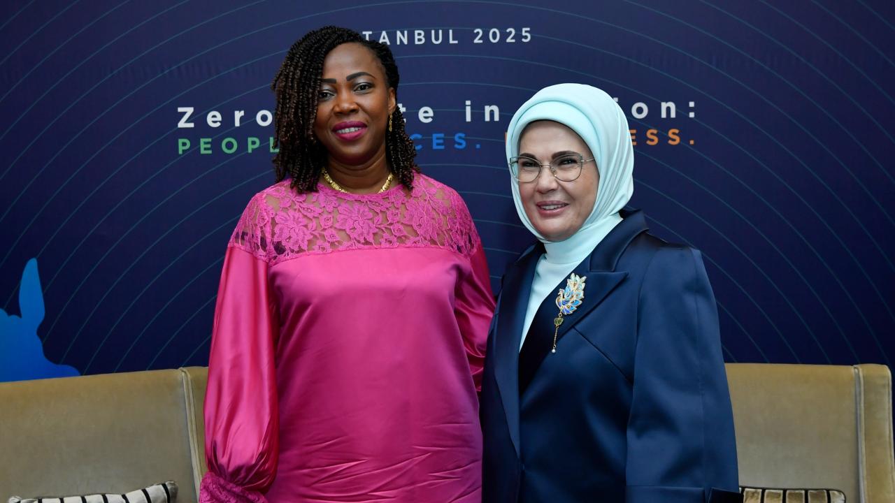 emine-erdogan-2409045.jpg